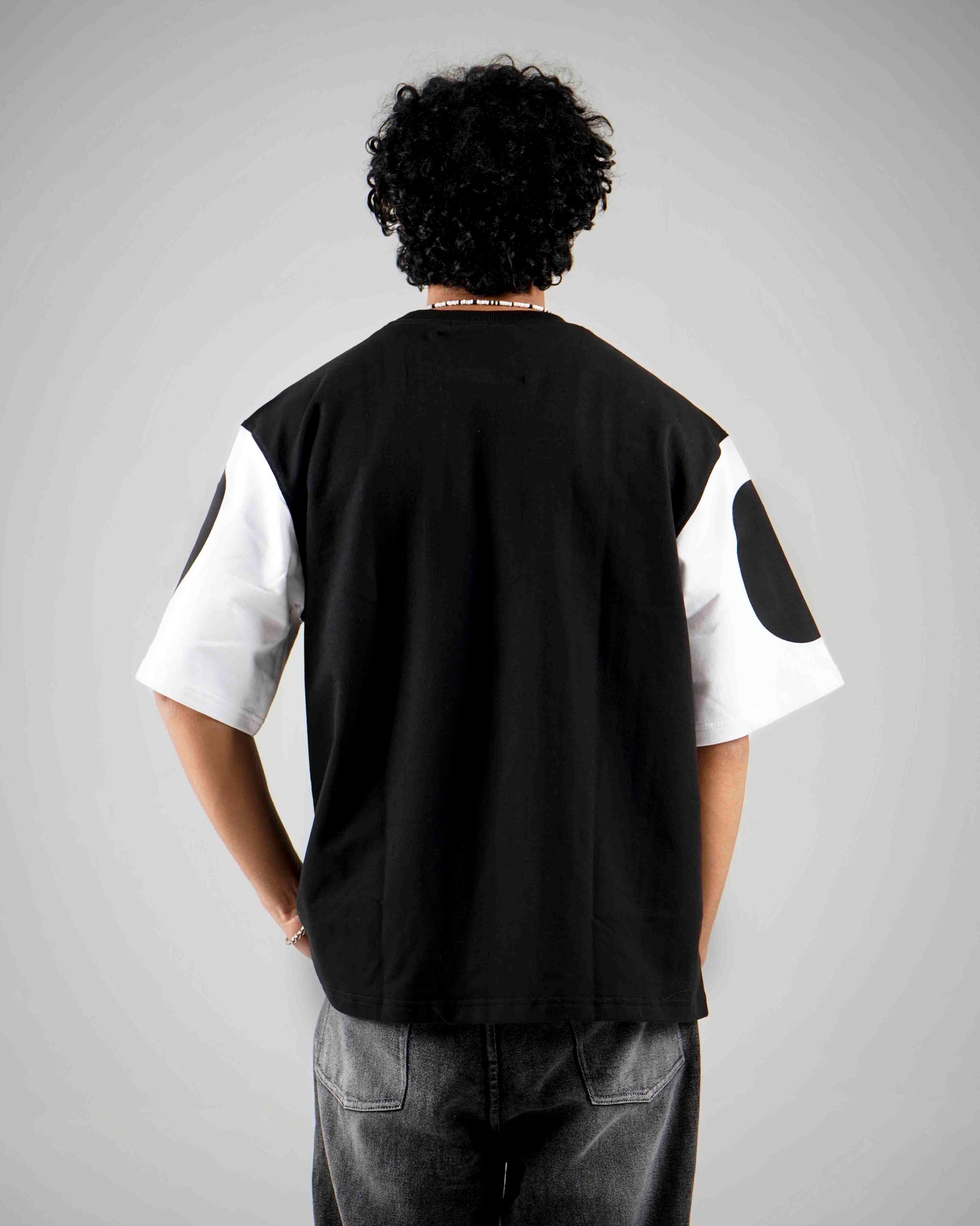 Back of the boxy fit  t-shirt 